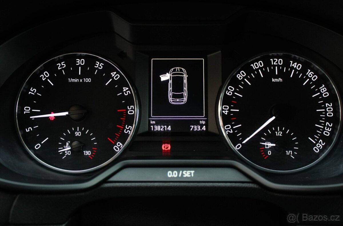 Škoda Octavia Combi 1.6 TDI 110k Active - 12