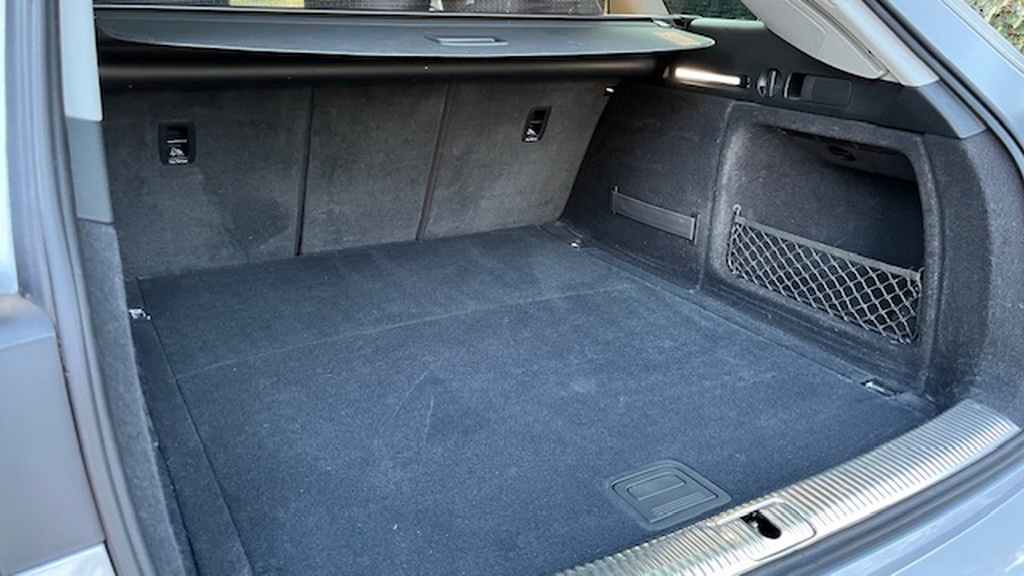 Audi A4 Avant, AUDI A4 2.0 TDI 140 kW STronic - 12