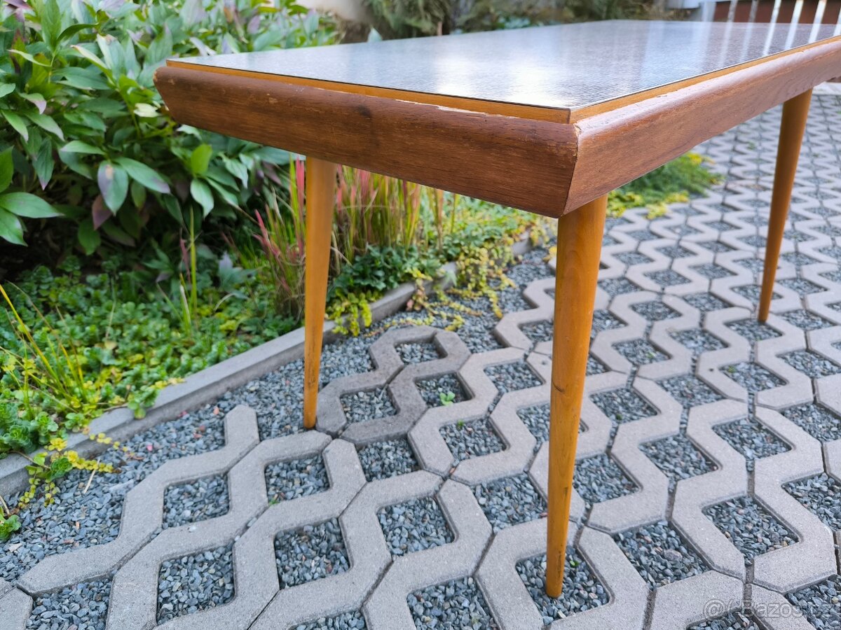 Retro konferenční stolek J. Jiroutek - Brusel - 12