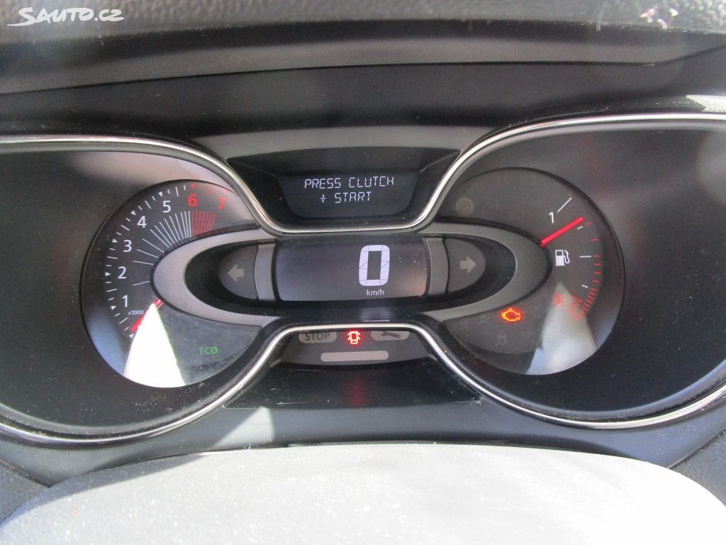 Renault Captur, 1,2-87KW-1.MAJITEL-KOUPEN V ČR - 12