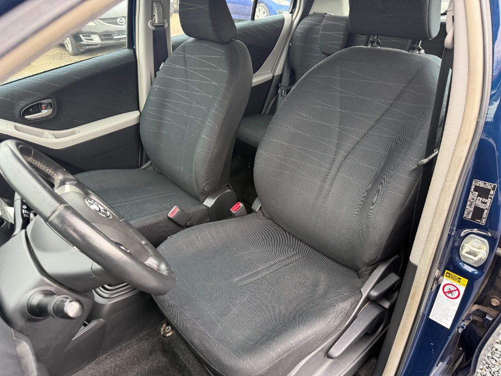 Toyota Yaris 1.3 VVT-I 64Kw - 12