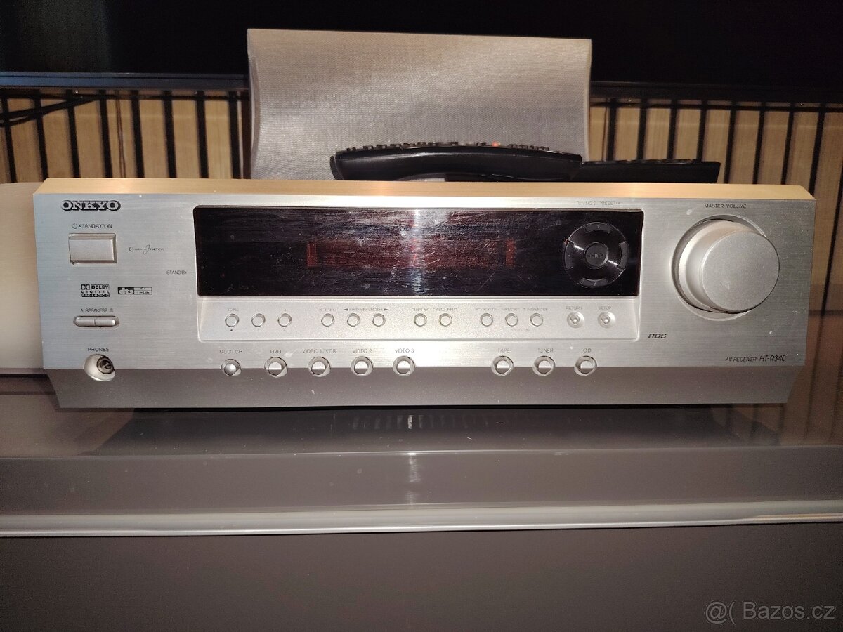 Onkyo HT-R340 - 12