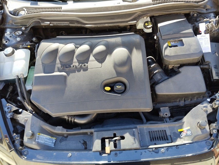 Volvo C30 2.0 100kw - 12