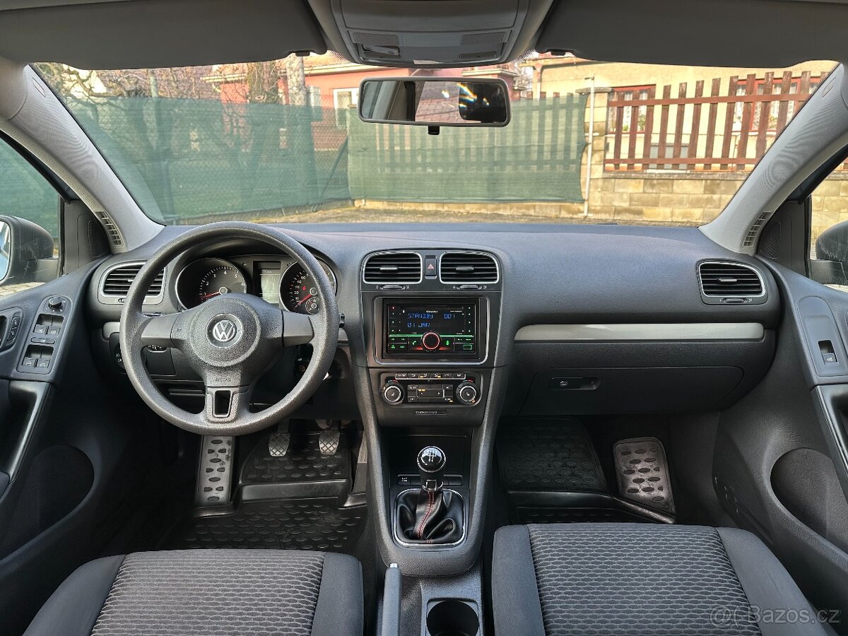 Volkswagen Golf 1.6MPI 75kW 2009 106321kmbez koroze - 12