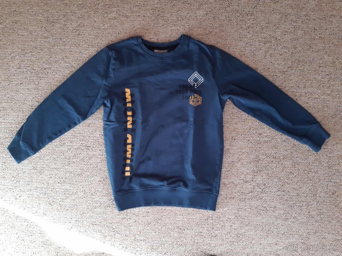 CHLAPECKÁ MIKINA VEL.134-140 - 12