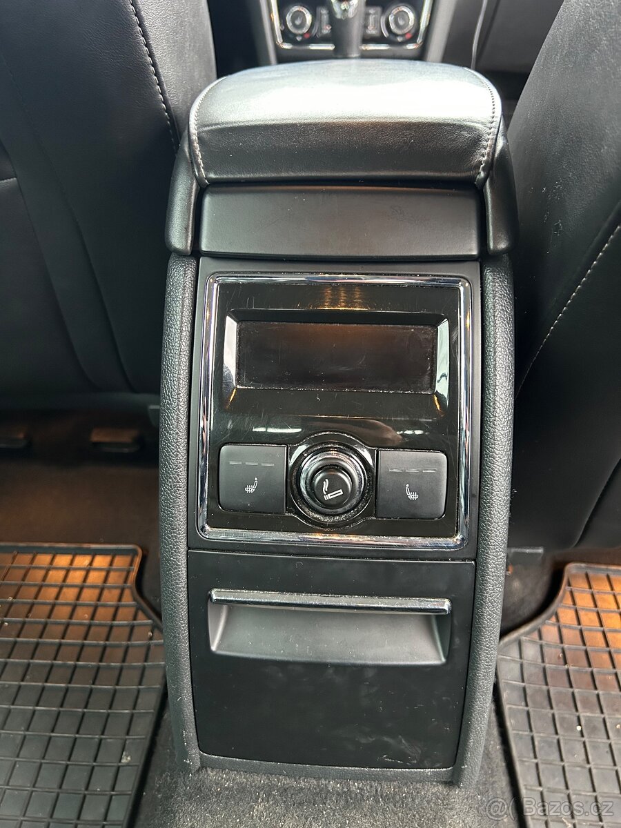 Škoda Superb 2,0 TDI - 12