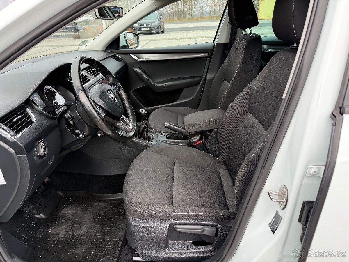 ŠKODA OCTAVIA 3 2.0 TDI 110KW 150PS WEBASTO XENONY - 12