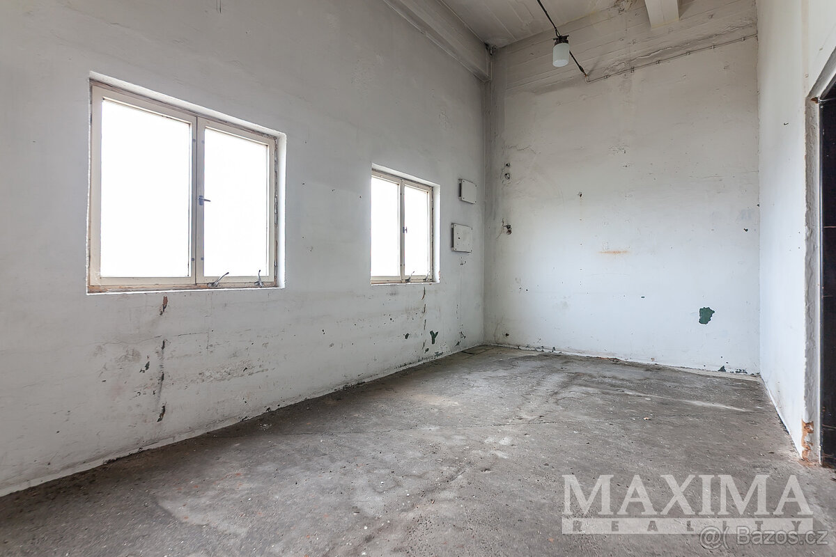 Komerční o ploše 1700 m2 - Dýšina, Dýšina - 12