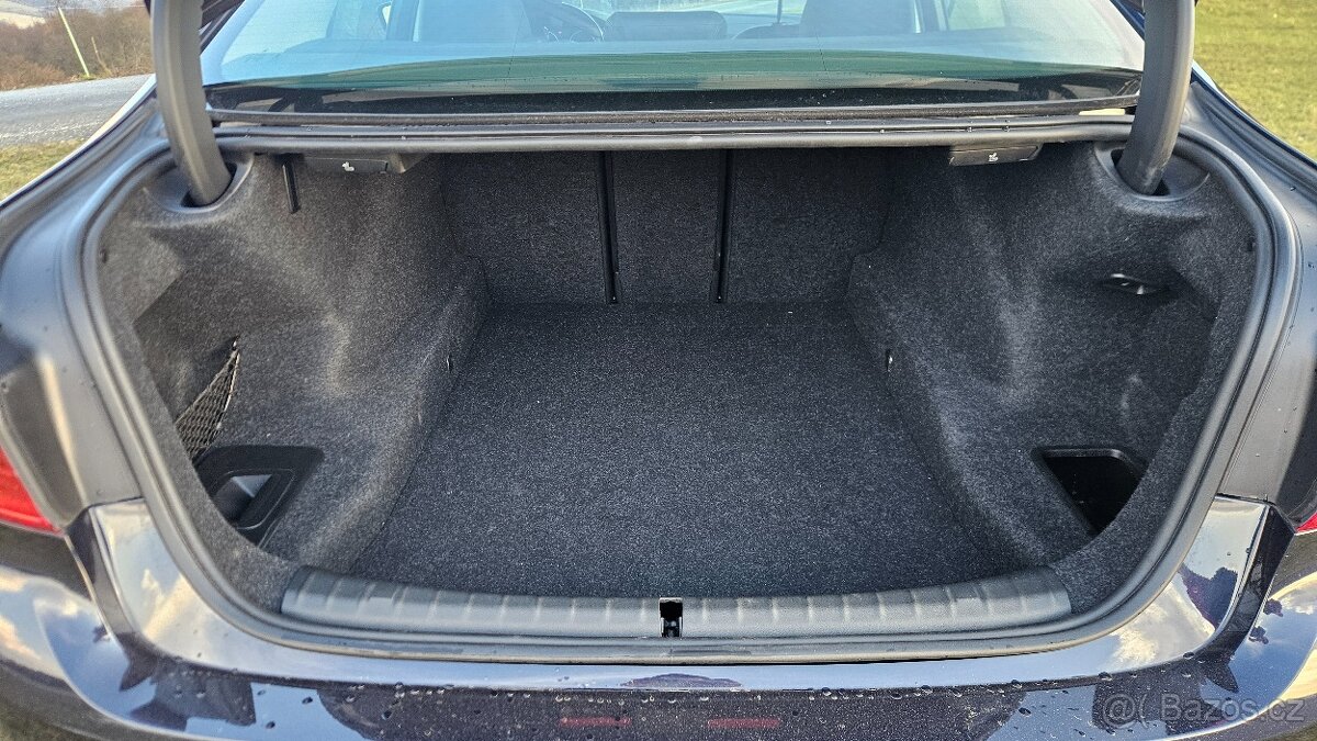 BMW G30 520d XDrive 2017 - 12