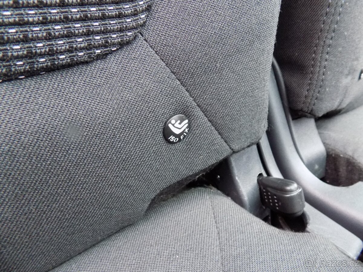 Peugeot 5008 2.0 HDI 100 KW PANORAMA TAŽNÉ - 12