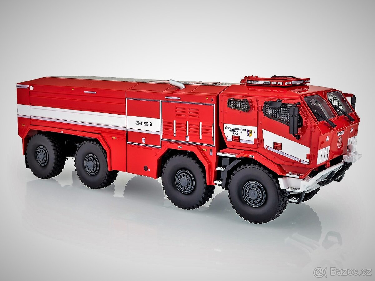 Model TATRA T815-7 8x8 CZS 40 "TITAN" Kaden 1/43 - 12