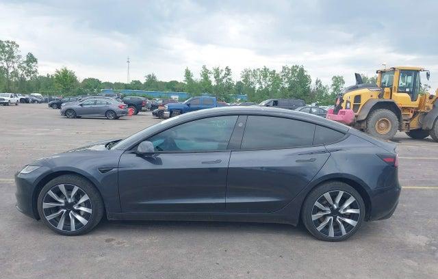 TESLA MODEL 3 2025 - 12