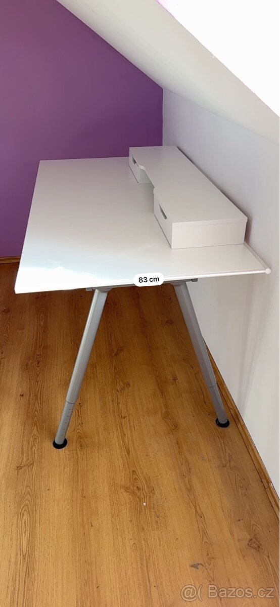Psací stůl - 12