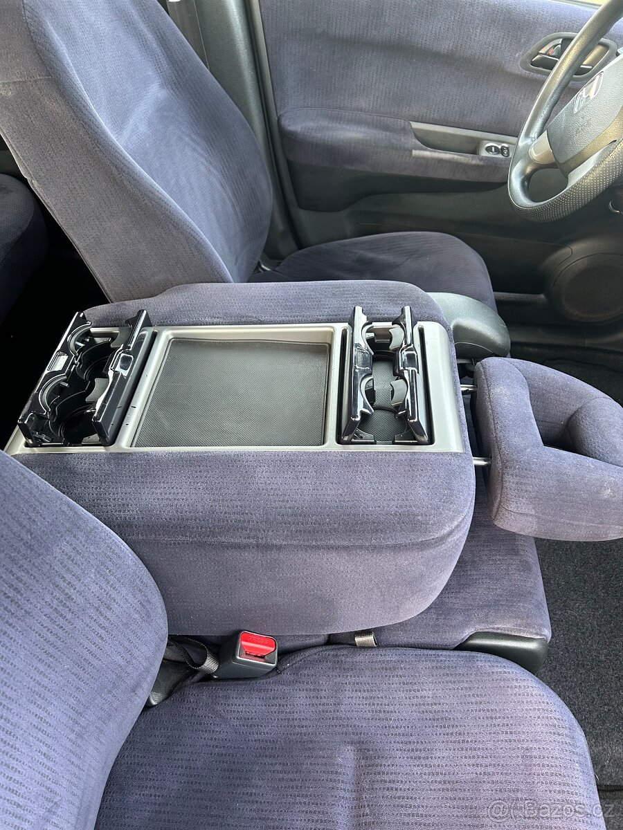 Honda FR-V 1,8i - 12