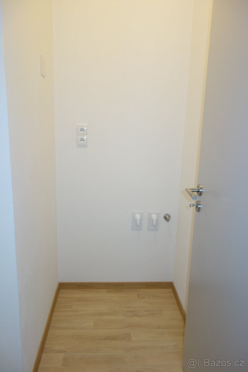 Pronájem bytu 2+kk Litomyšl - 12