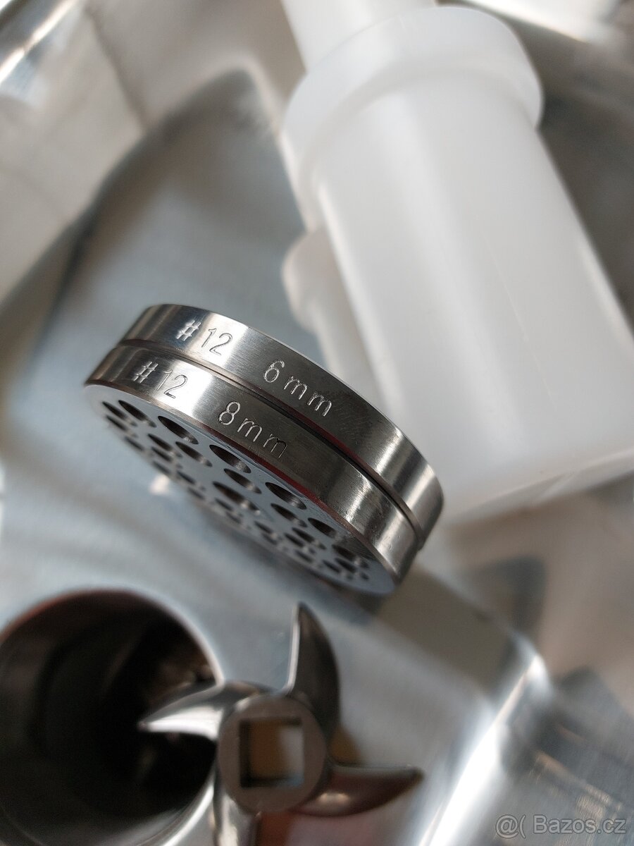 Mlýnek na maso 12 Řeznický vlček, Řezačka masa 12 - 12