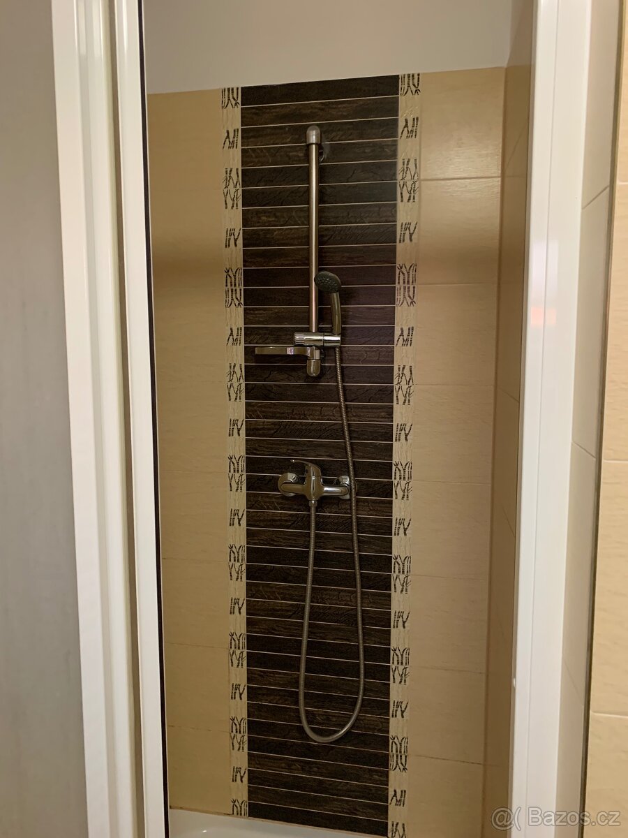 Prodám celoroční provoz -apartmán na horách - 12