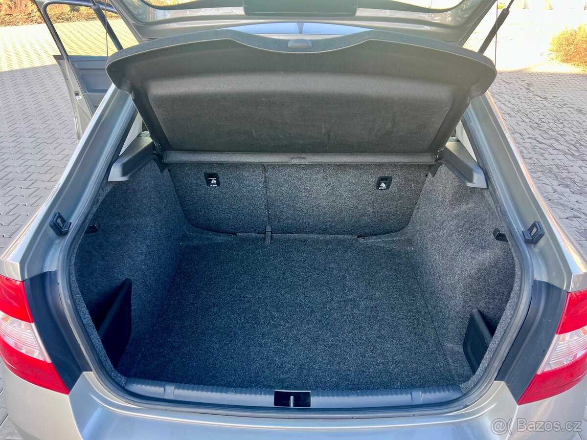 Škoda Rapid 1,6 TDi 77kW Elegance - 12