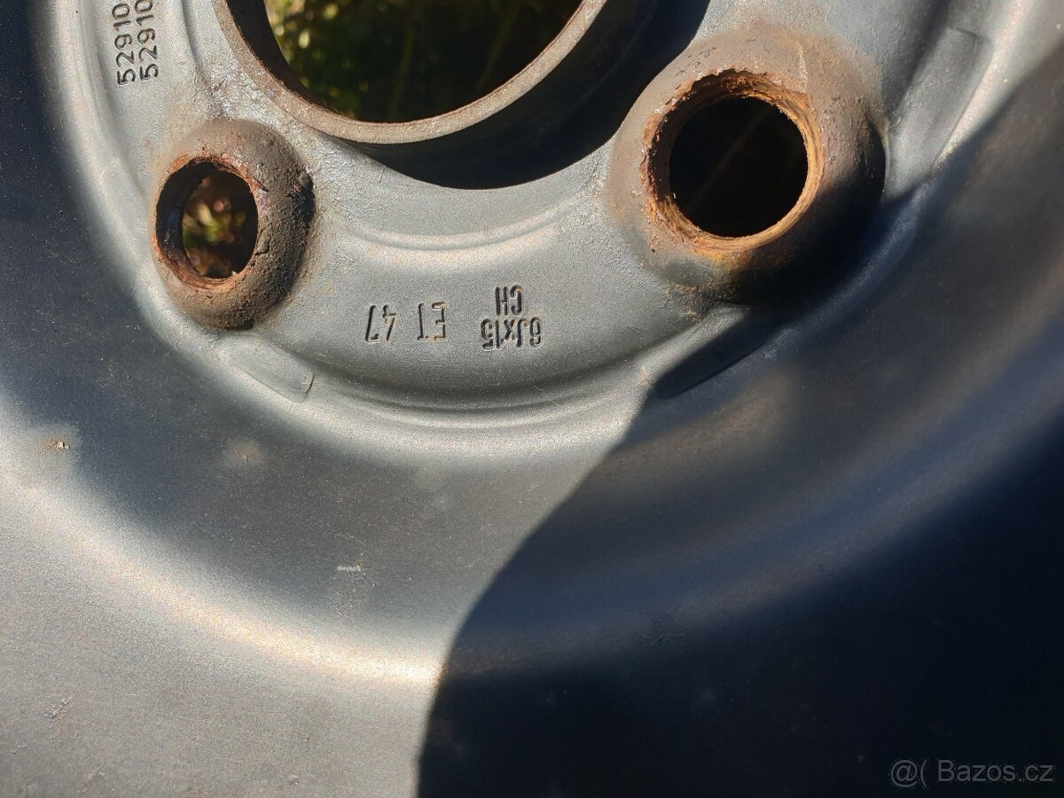 Hyundai i20 zimní R15 - 12