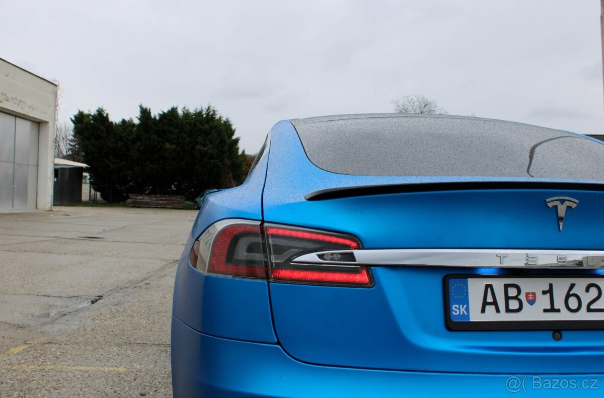 Tesla Model S P85 PERFORMANCE PLUS 85kWH - 12