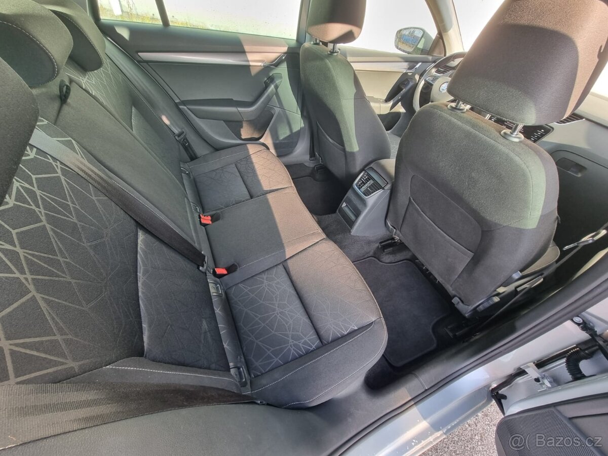 Škoda Octavia III face 1.6 TDi dsg full led - 12