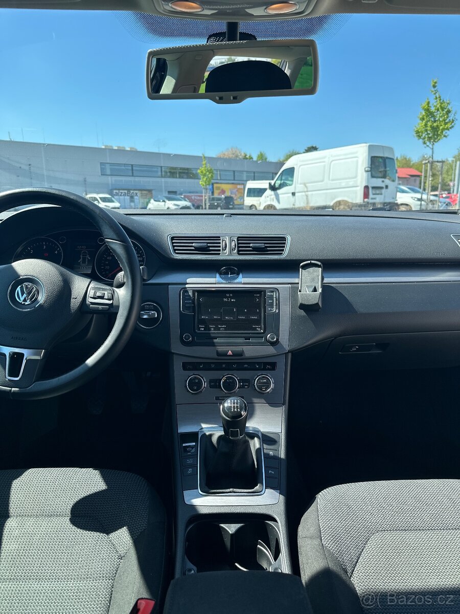 Volkswagen Passat 2.0 TDI, Tažné, STK - 12