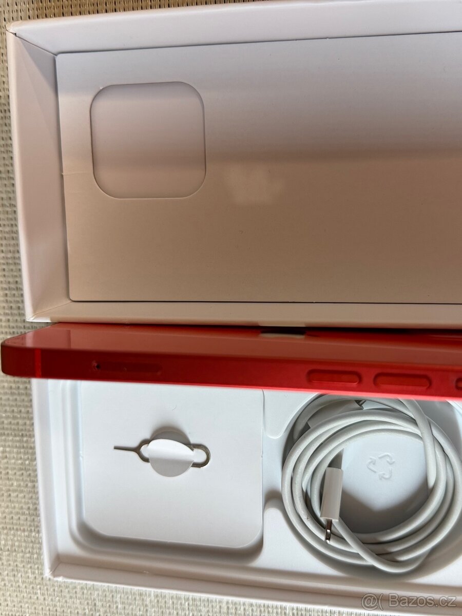 Apple IPhone 12 mini 128Gb červený - 12