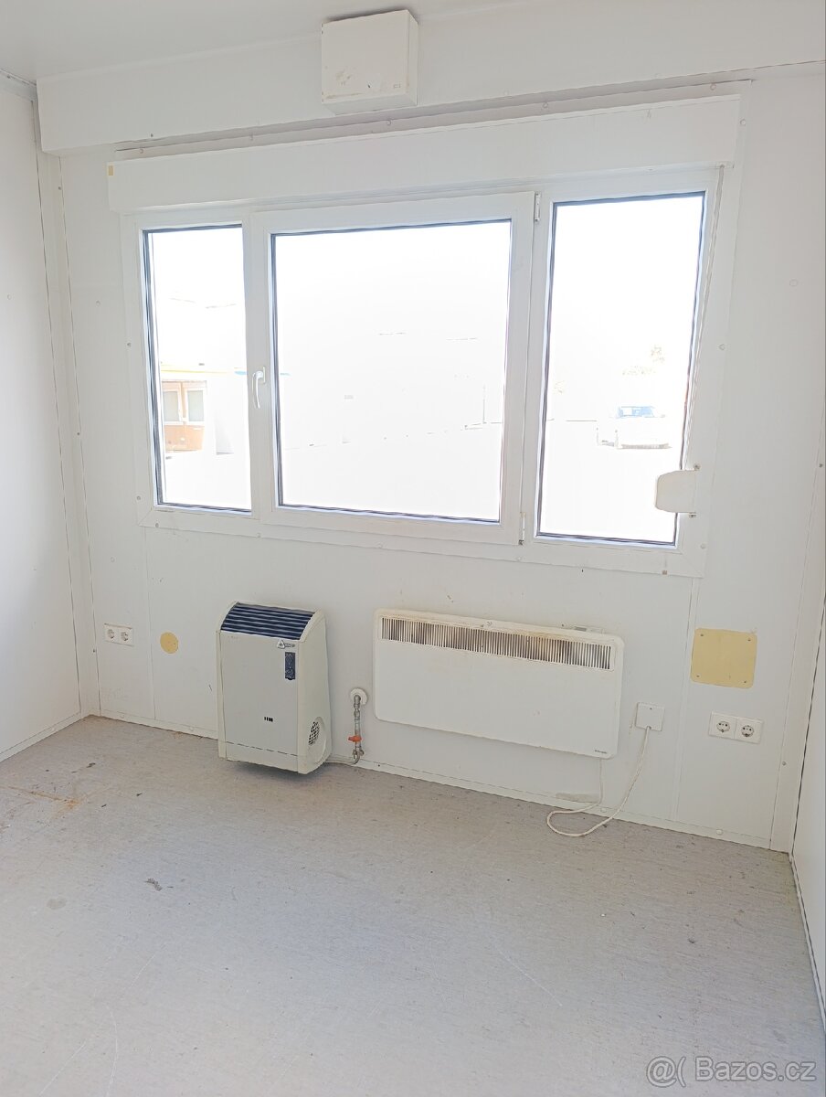 Kancelářský/obytný kontejner CORLEONE ( 3 × 6 a výška2,8m) - 12