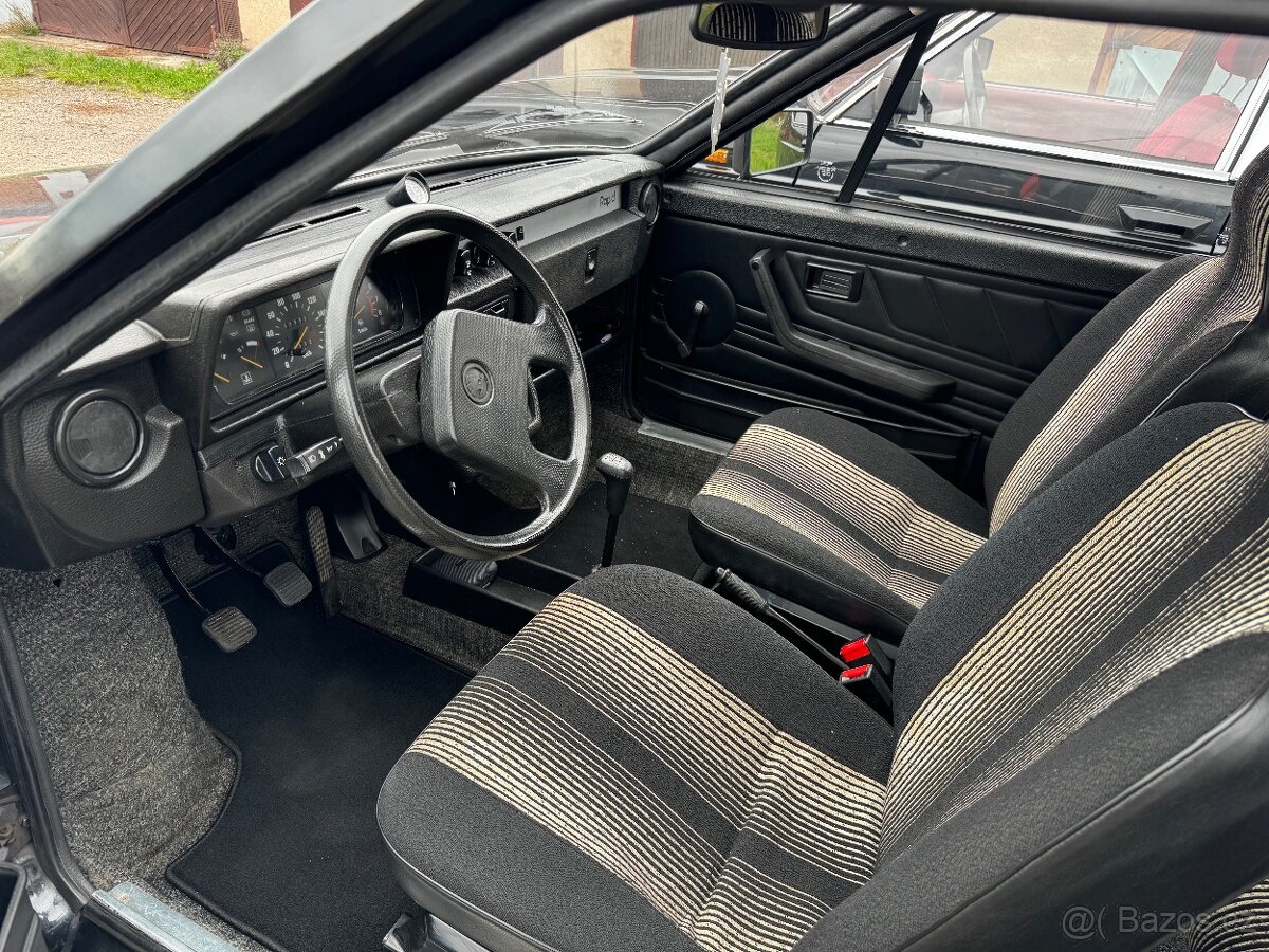 Škoda Rapid 136 - 12