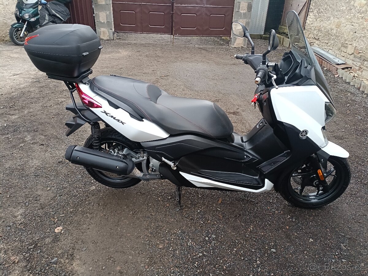 Yamaha x max 125i ABS rv. 2017 Cz doklady v ceně - 12