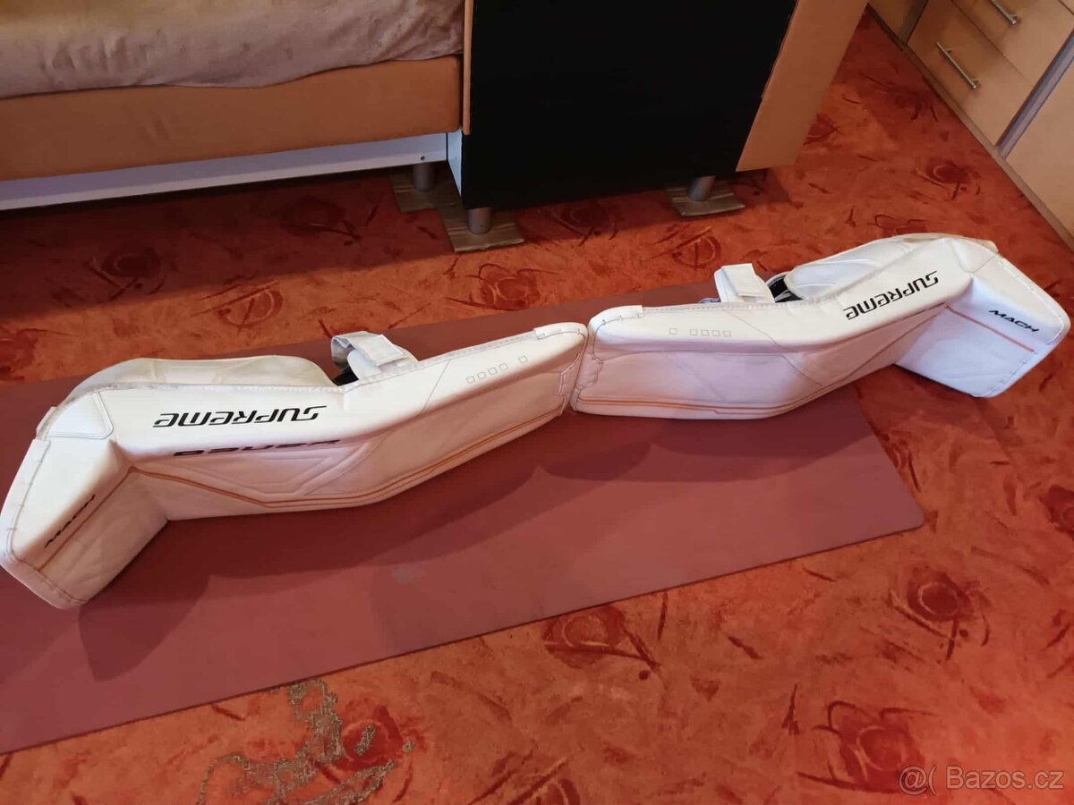 Brankářské betony BAUER SUPREME MACH, sr. M, (34+1), TOP - 12