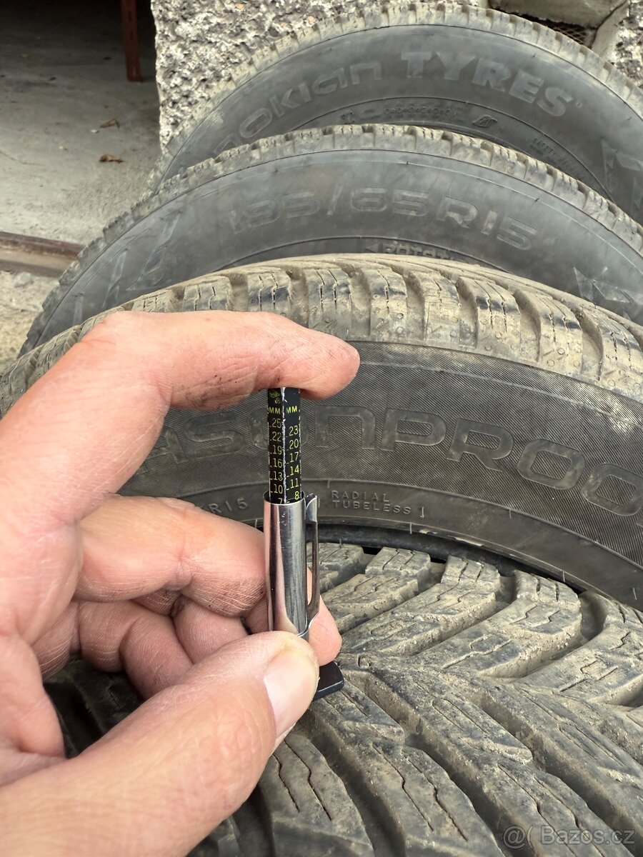 4ks celoroční pneu 195/65/15 Nokian Tyres Seasonproof 7,5mm - 12