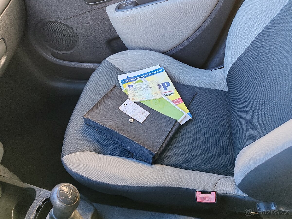 Renault Clio 1.2i 48kW 12/2009 - 12