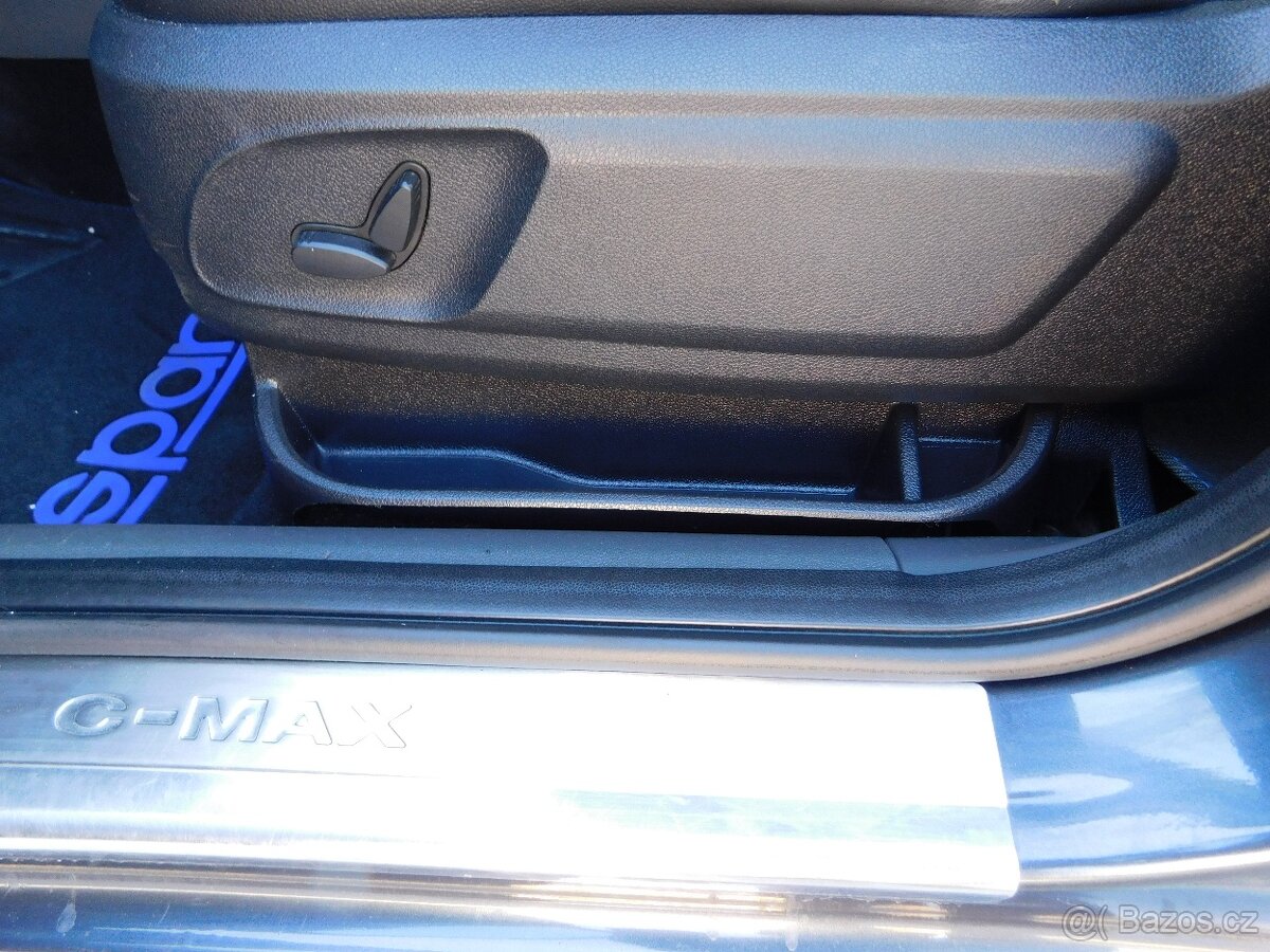 Ford C-max 2.0 TDCi,,TITANIUM,pěkný,BEZ KOROZE,tažný - 12