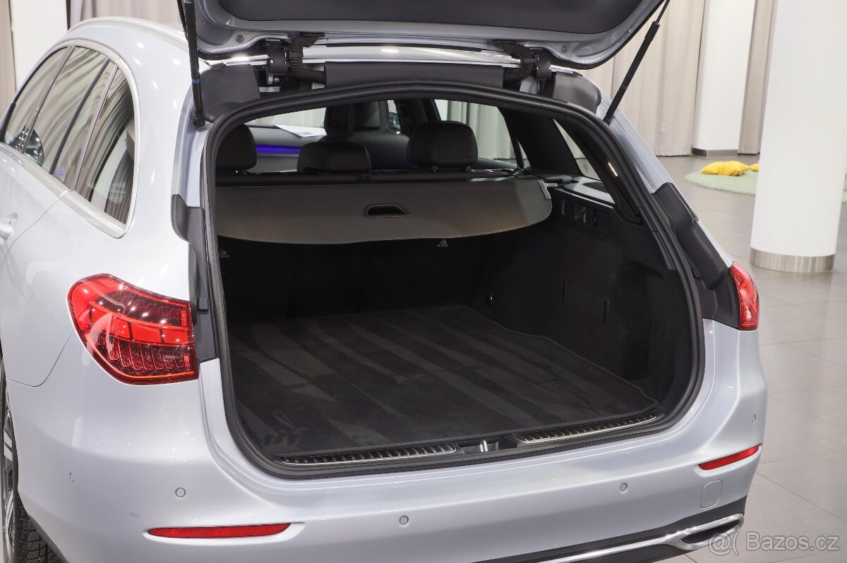 Mercedes-Benz C 220d 4MATIC - otevřeno celý víkend do 20:00 - 12