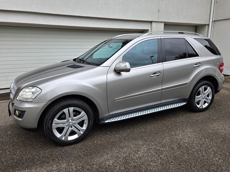 MERCEDES-BENZ ML 320CDi 165kW 6/2009 ČR, JEN 175TKM, 2x KOLA - 12