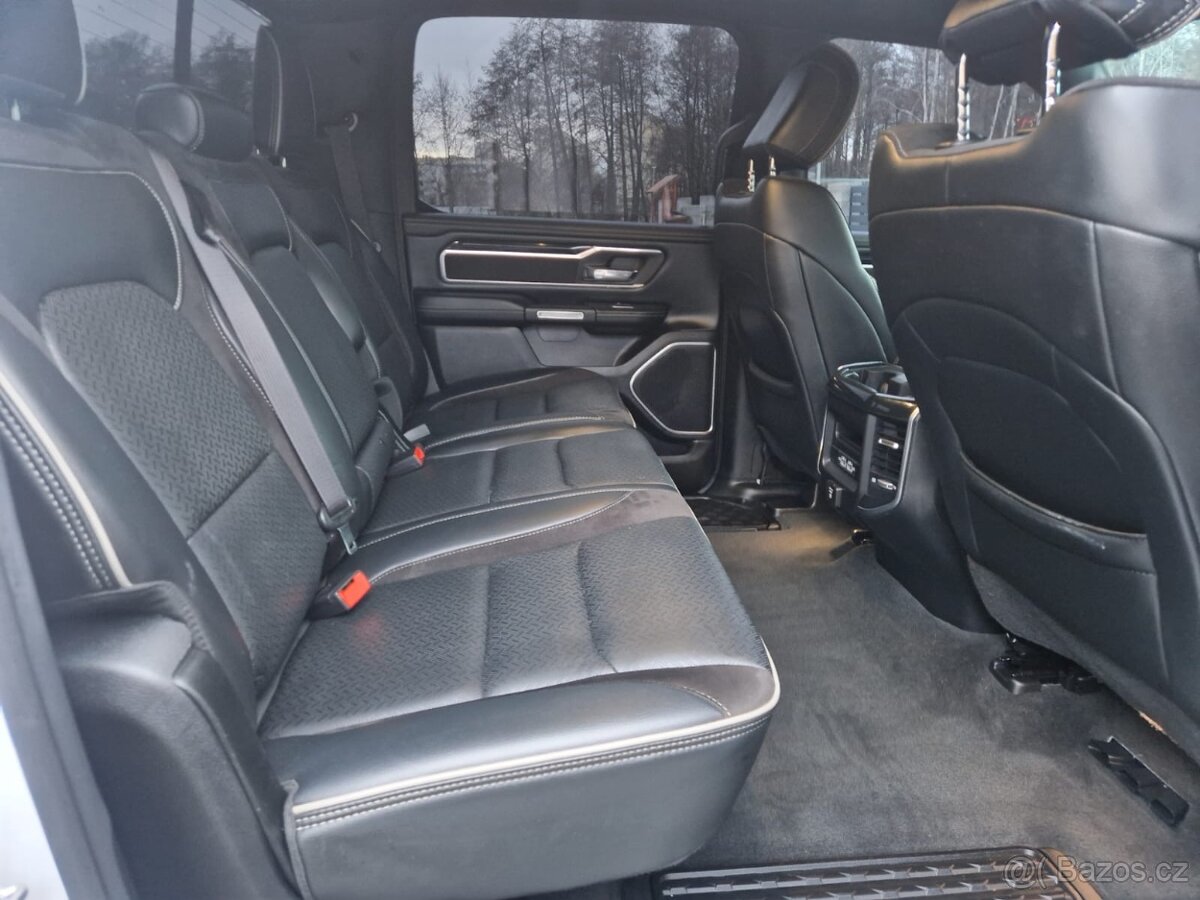 Dodge Ram 1500 5.7 V8 HEMI - 2021 - LARAMIE - 12