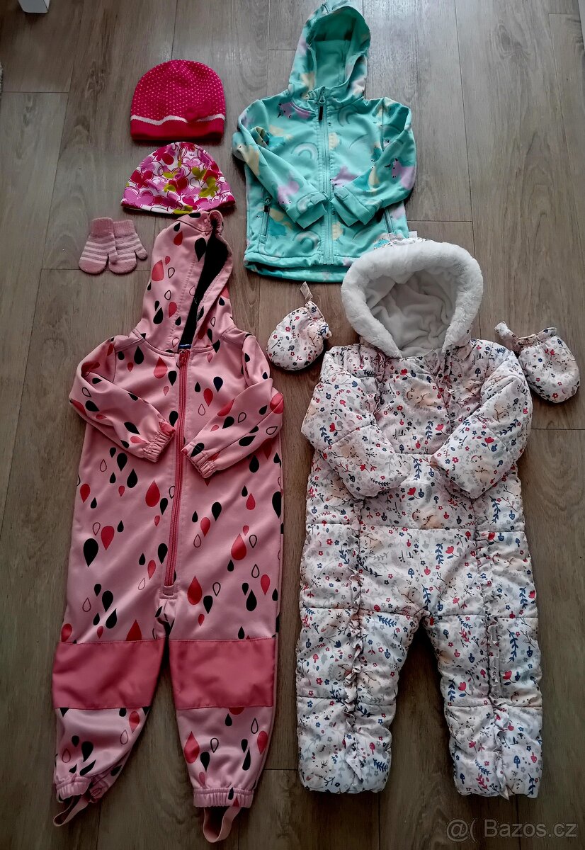 Balík celoročního oblečení holčička 86-92 + boty - 12