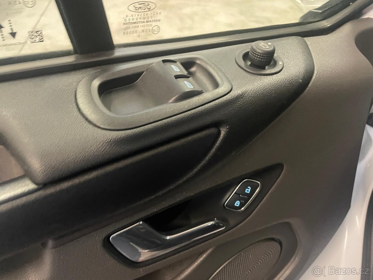 Ford Transit Custom 2,0TDCi 9Míst - 12