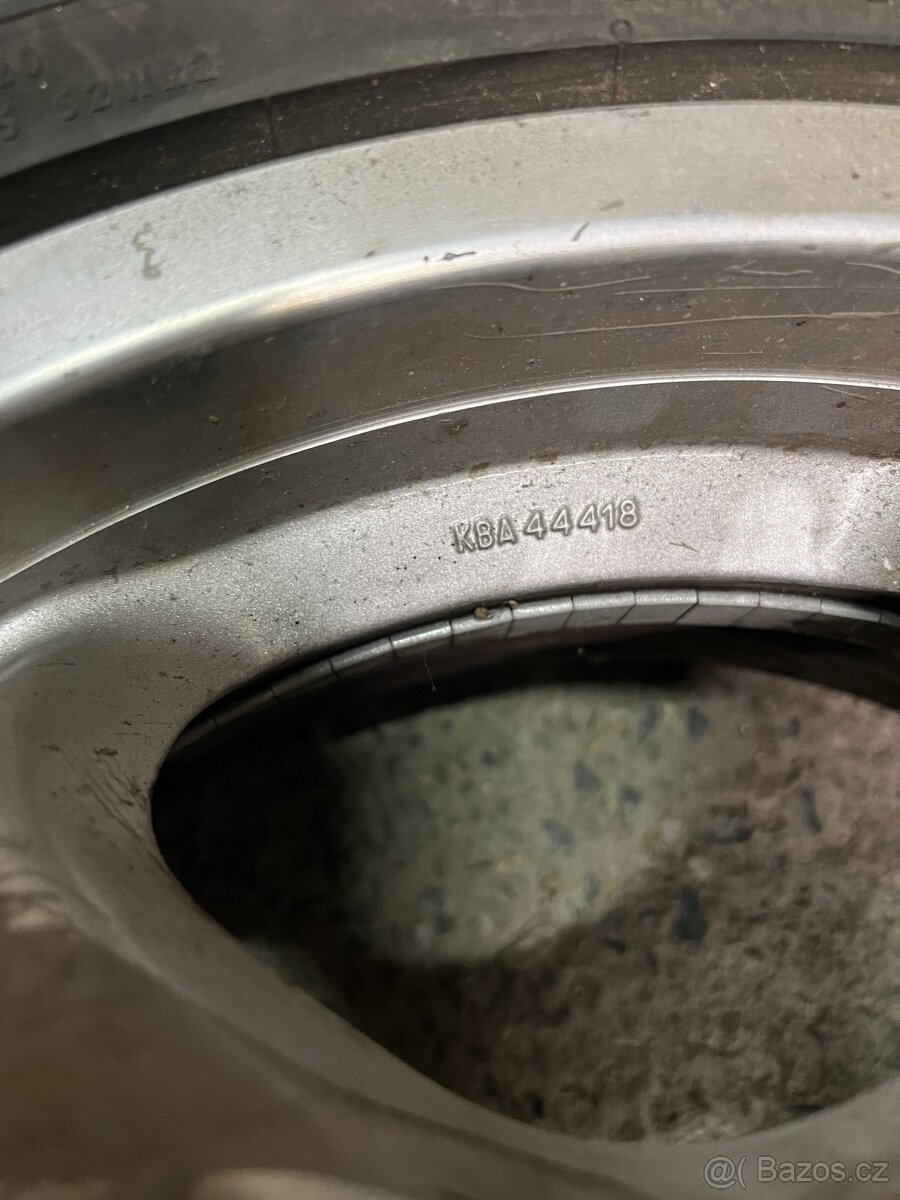 Sada 3 litých disků Excel - 12