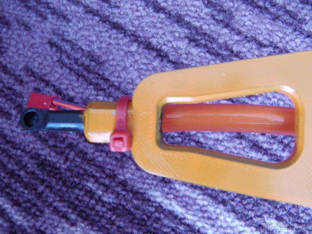 RC PŘÍVĚSNÝ VOZÍK - 12