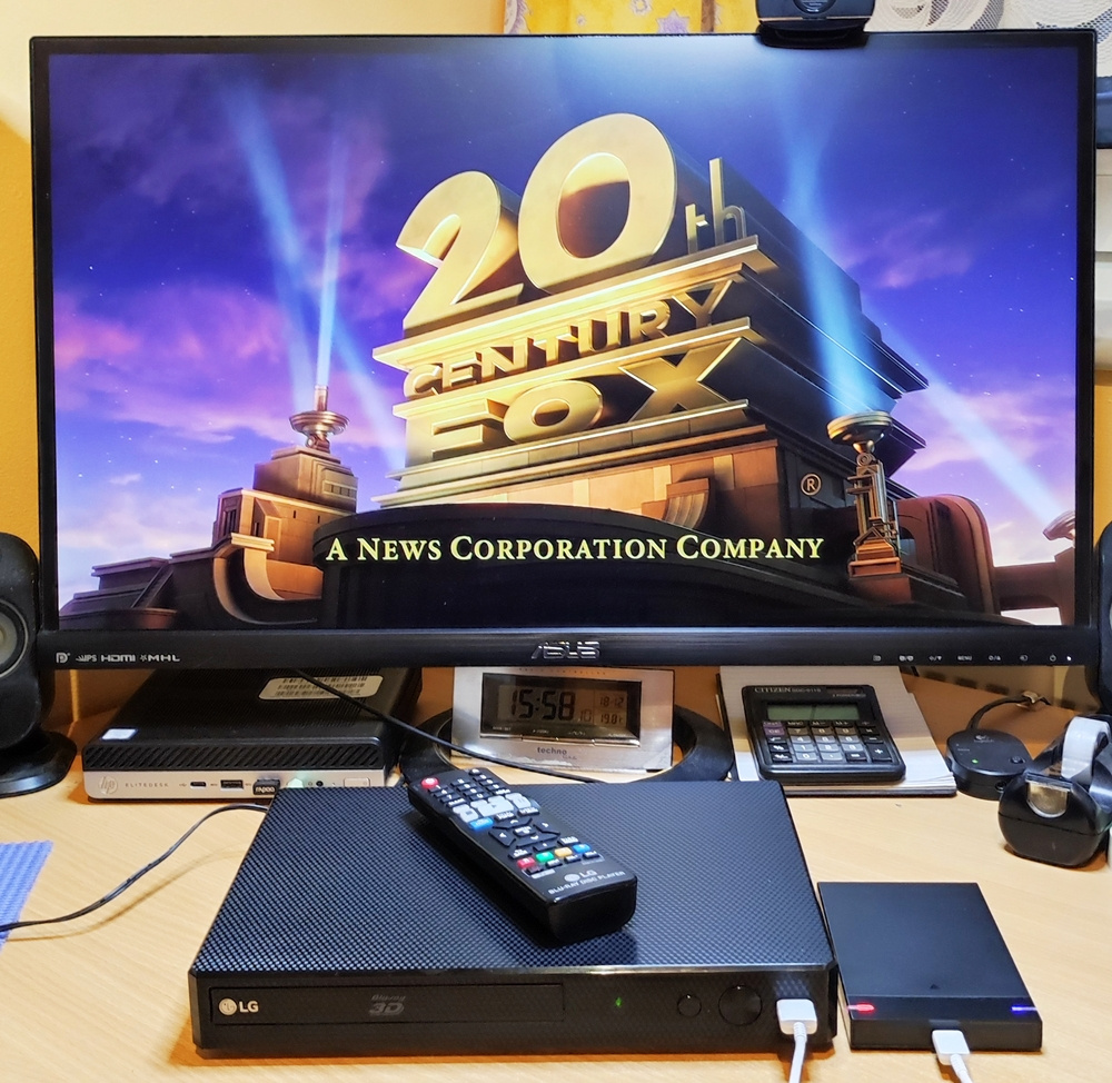 Blu-ray, DVD přehrávač LG BP450 3D - Super stav - 12