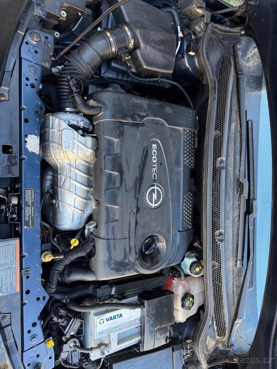 Opel Astra J 2.0 CDTI 118 KW - 12