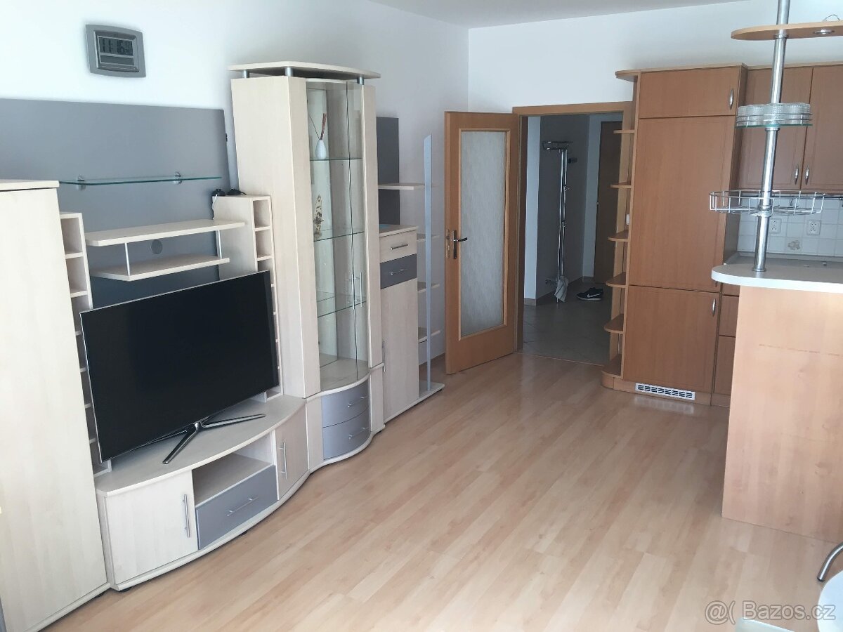 Moderní stylová obývací stěna s podsvícením - 12