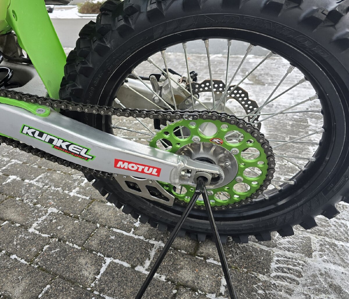 Kawasaki KX 450 (2025) - 12