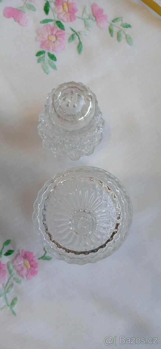 Křišťálová solnička a cukřenka - 12