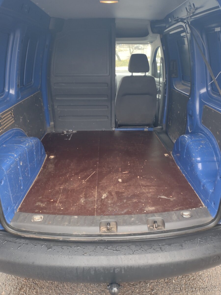 VW Caddy 2.0TDI - 12