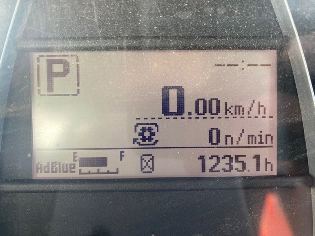 Traktor Kubota M5091 - 12