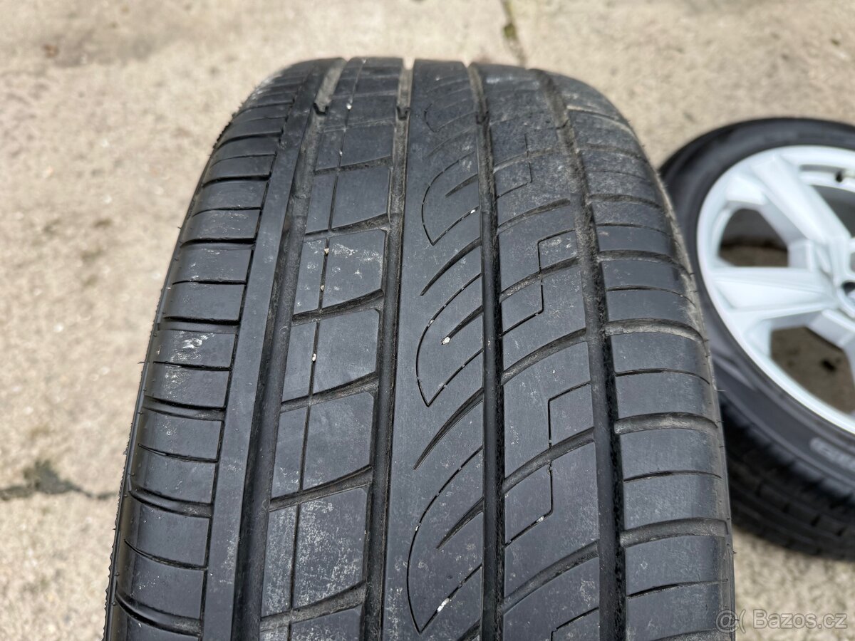 Originální alu kola Audi 5x112 R19 - 8 mm letní - 12