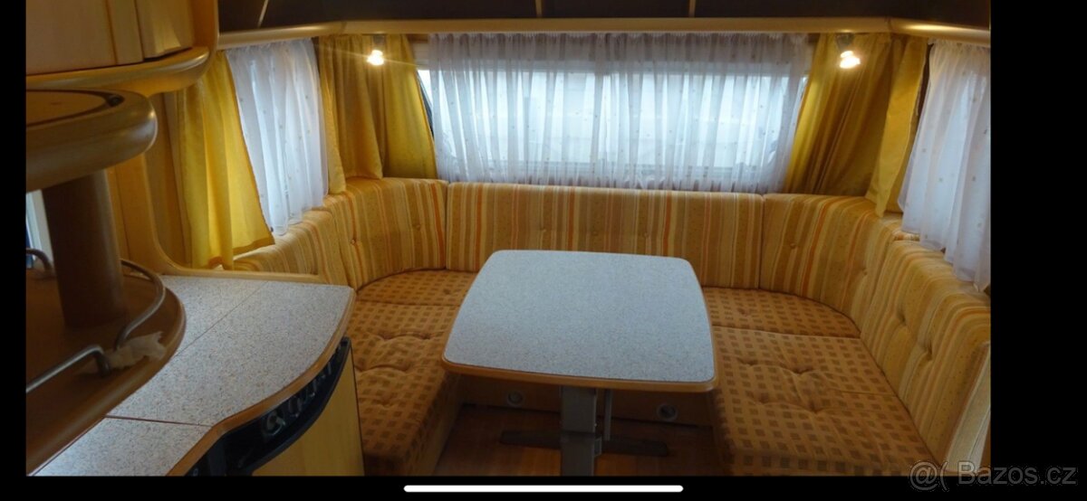 Dethleffs Camper 490 z roku 2002 - 12